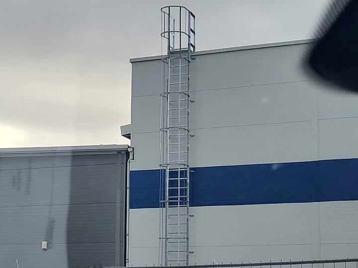 Galvanized modular fire escape ladder