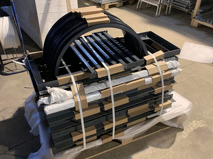 Modular ladder packed on the pallete